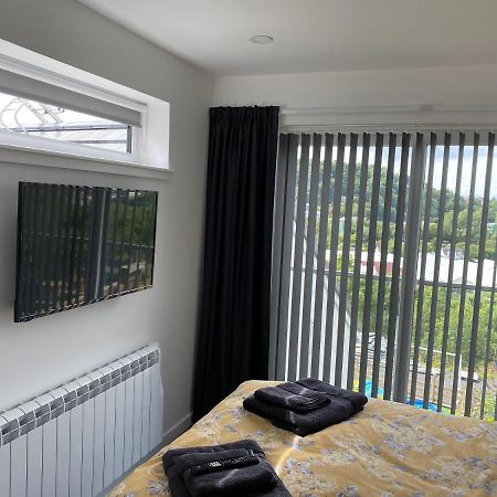 Benollis Apartment Oban Bagian luar foto